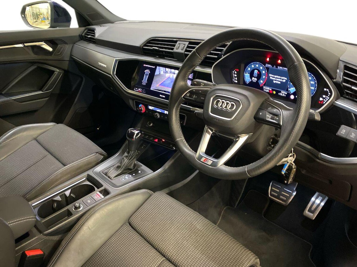 Used Audi Q3 2022 for sale - 76165064: Photo 15