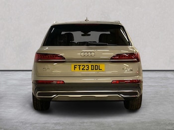 Used Audi Q7 2023 for sale - 76706494: Photo