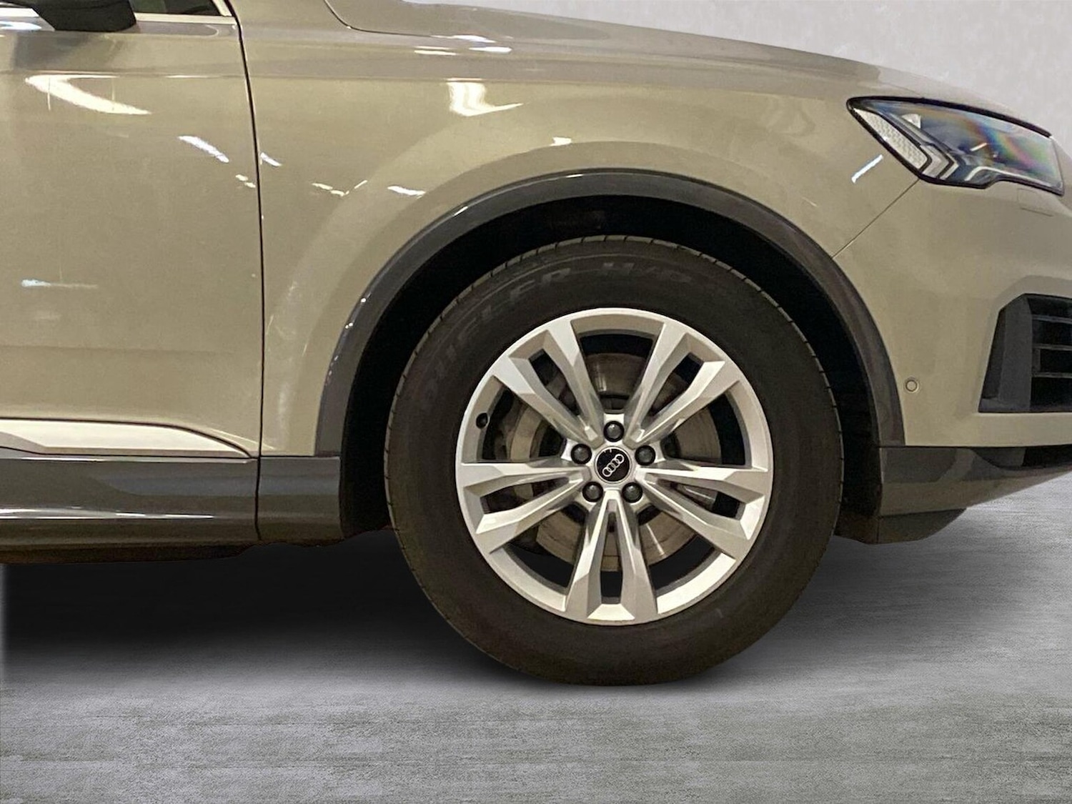 Used Audi Q7 2023 for sale - 76706494: Photo 6