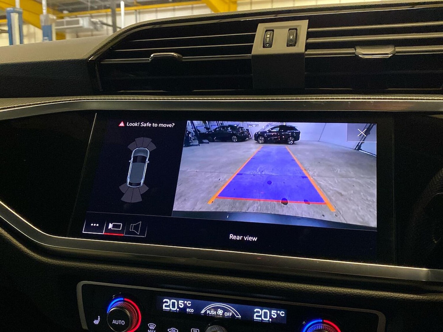 Used Audi Q3 2022 for sale - 76982912: Photo 23