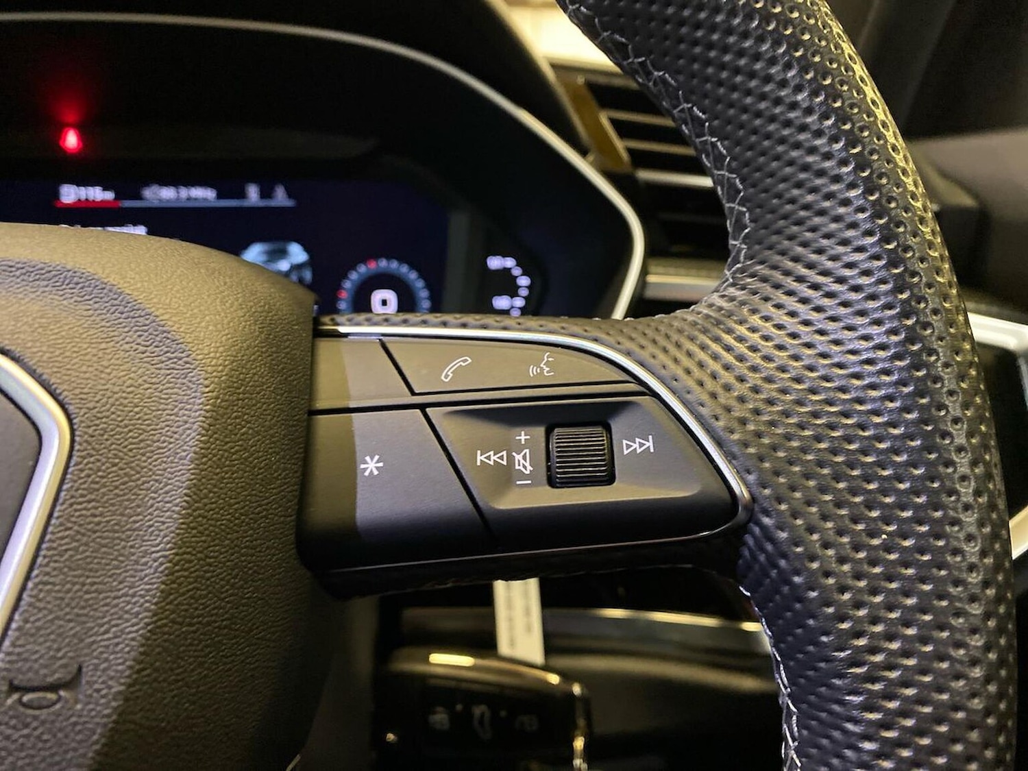 Used Audi Q3 2022 for sale - 76982912: Photo 27