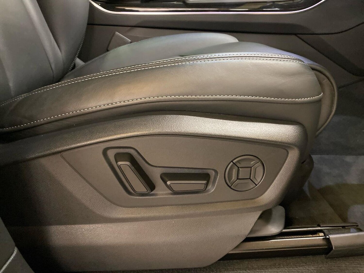 Used Audi Q7 2024 for sale - 78191526: Photo 32