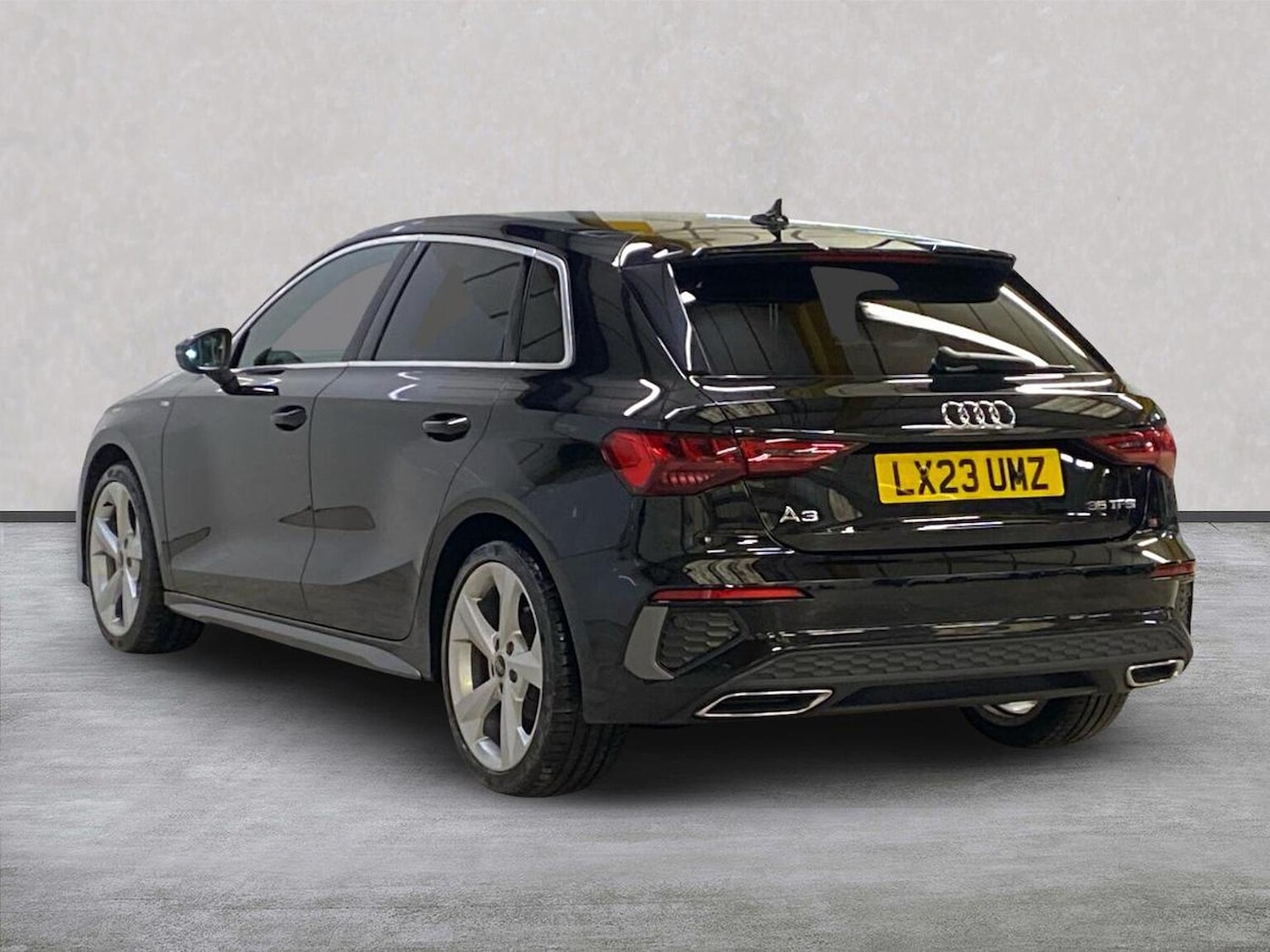 Used Audi A3 2023 for sale - 76263308: Photo 2