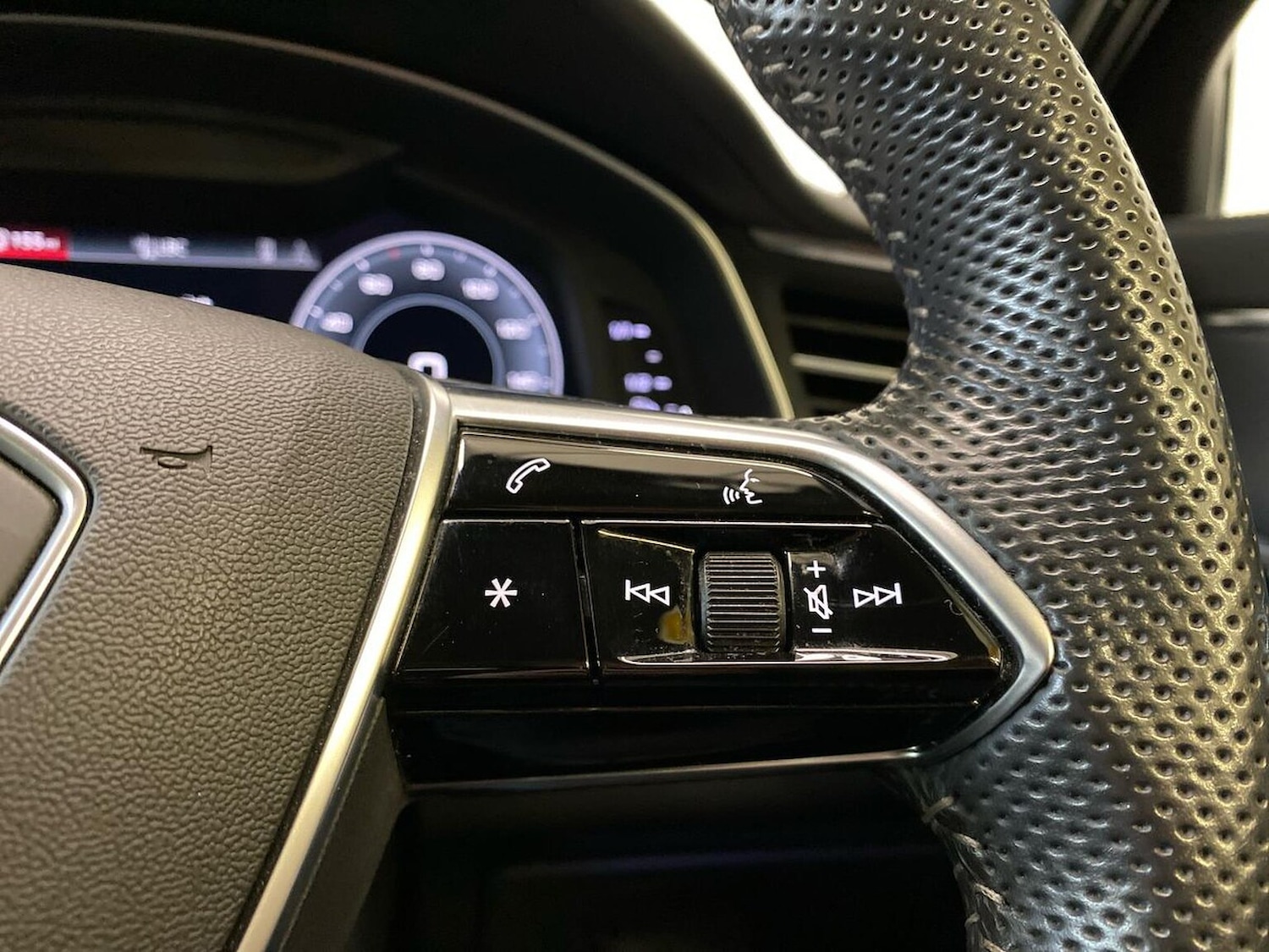 Used Audi A6 2020 for sale - 76541858: Photo 27