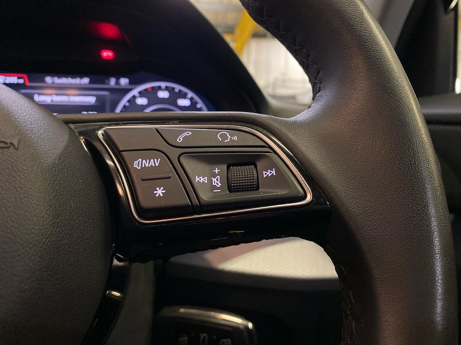 Used Audi Q2 2023 for sale - 76554313: Photo 27