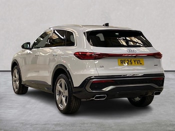 Used Audi Q5 2025 for sale - 75731040: Photo