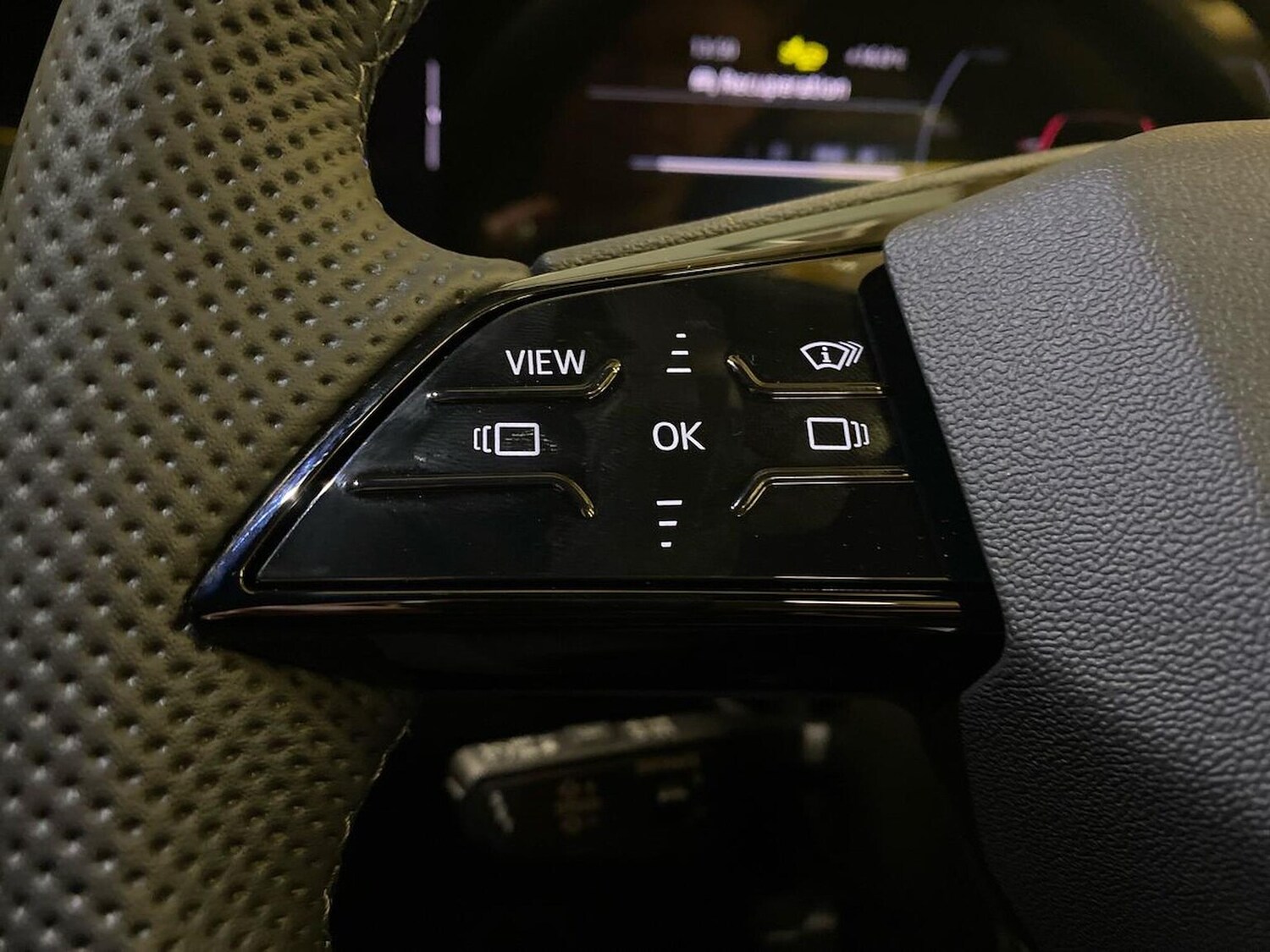 Used Audi Q6 e-tron 2025 for sale - 76770095: Photo 26