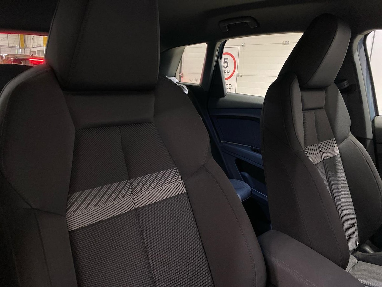 Used Audi Q4 e-tron 2023 for sale - 78191368: Photo 16