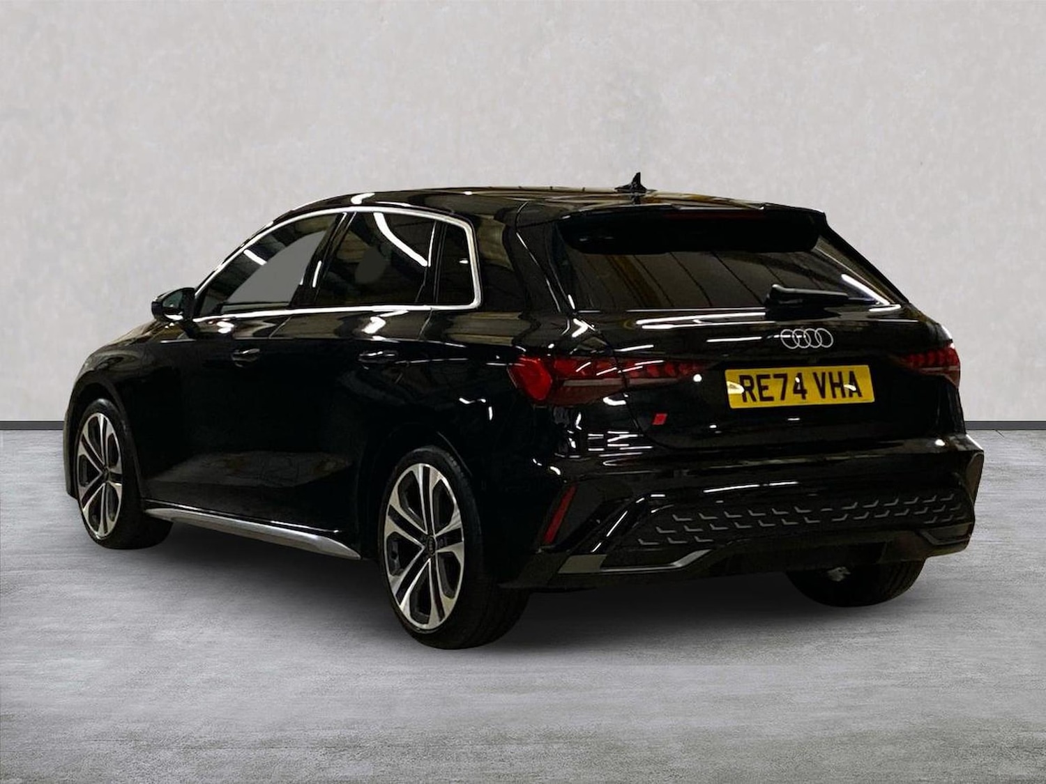 Used Audi A3 2024 for sale - 78191399: Photo 2