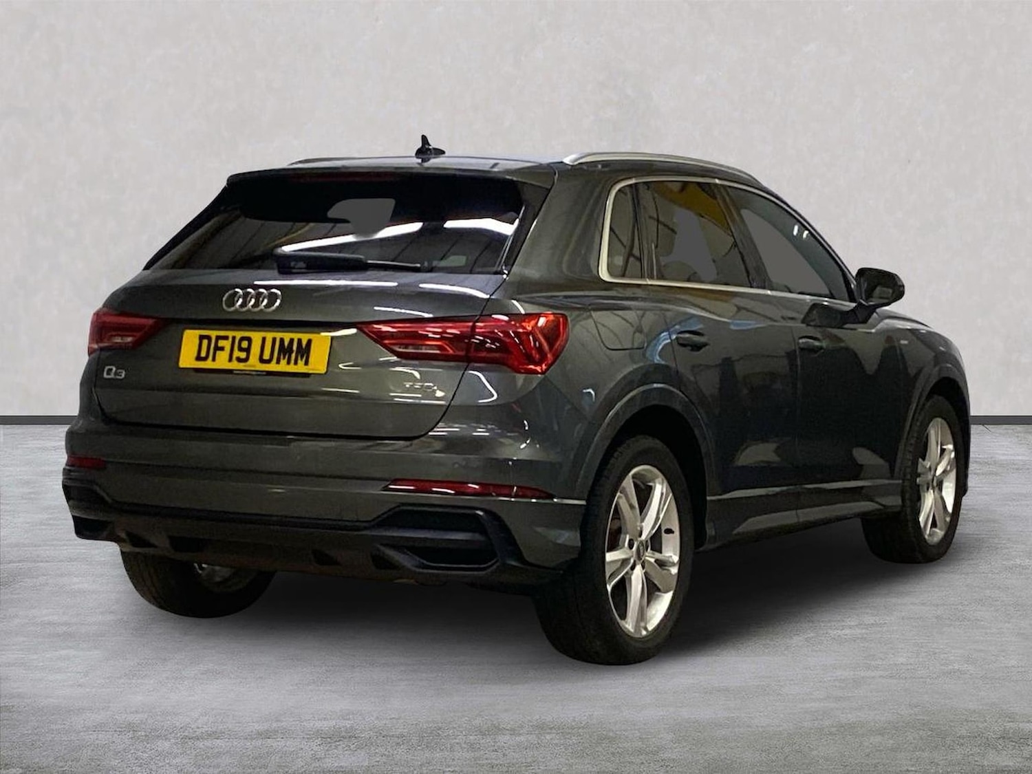 Used Audi Q3 2019 for sale - 76335192: Photo 18