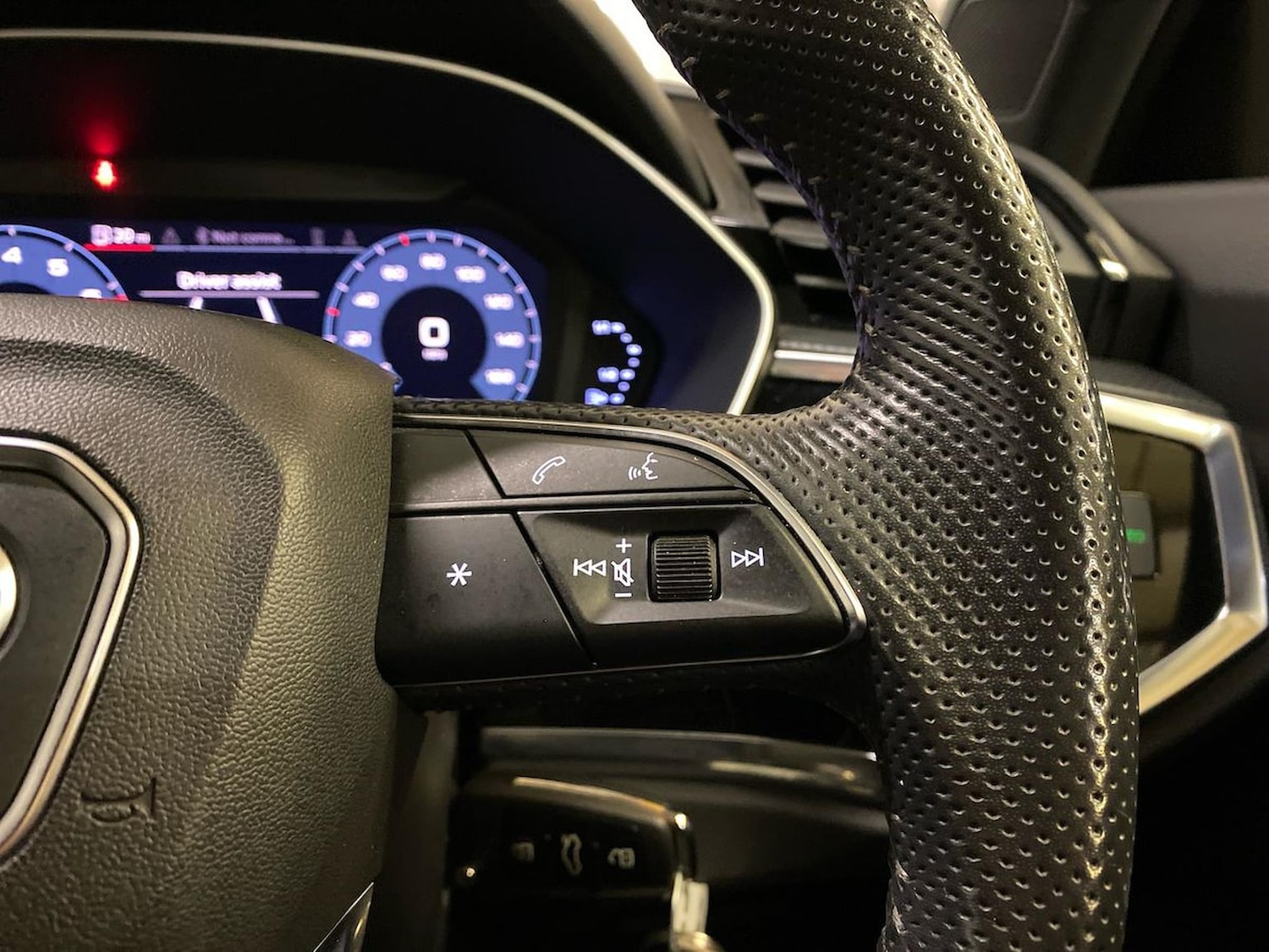 Used Audi Q3 2019 for sale - 76335192: Photo 27