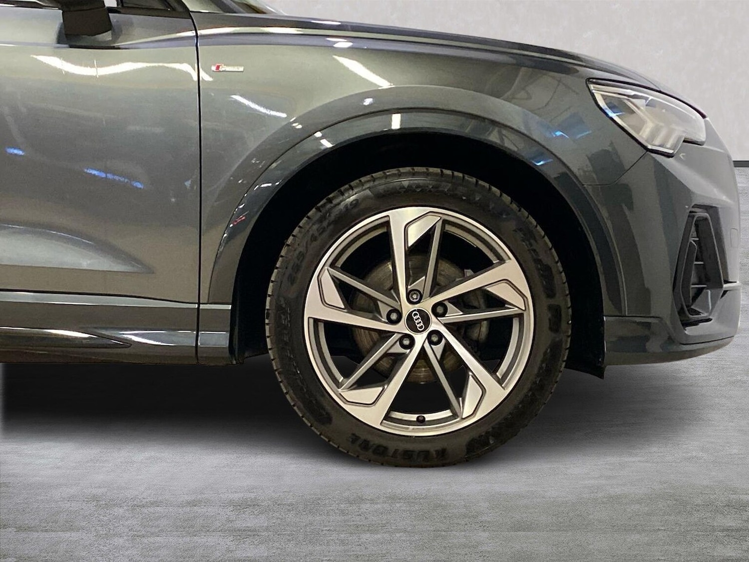 Used Audi Q3 2023 for sale - 76554316: Photo 8