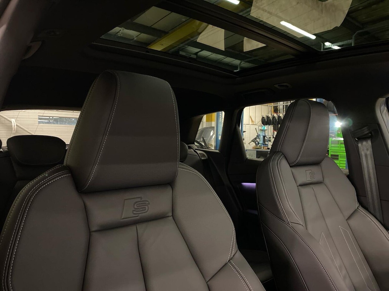 Used Audi Q4 e-tron 2025 for sale - 77962289: Photo 14