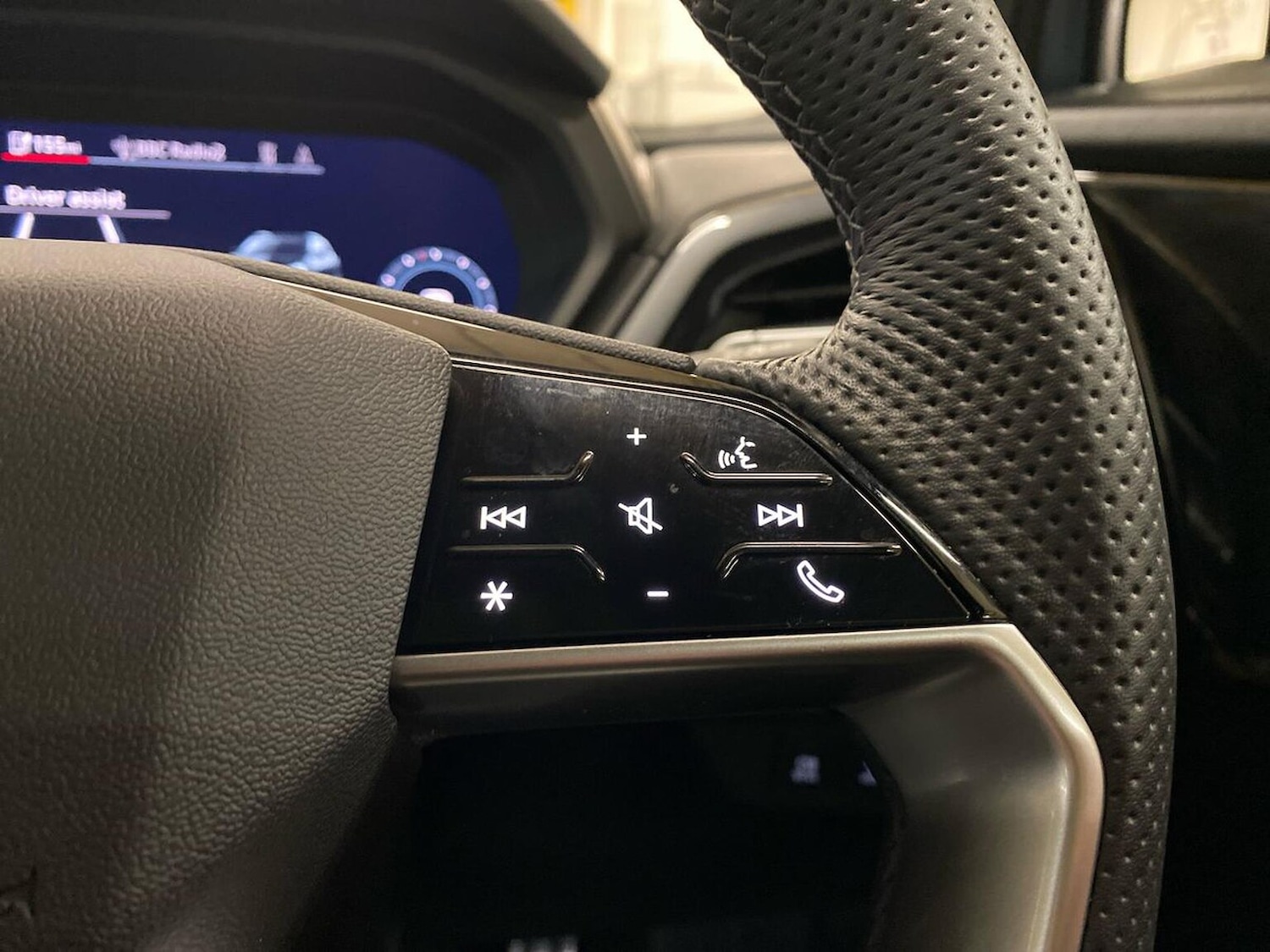 Used Audi Q4 e-tron 2025 for sale - 77962289: Photo 27