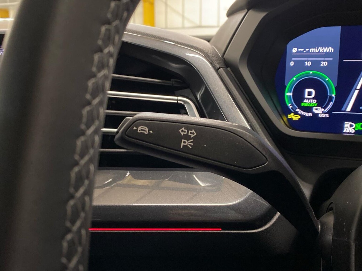 Used Audi Q4 e-tron 2025 for sale - 77962289: Photo 29