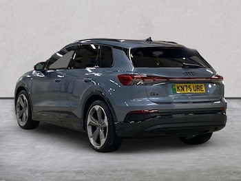 Used Audi Q4 e-tron 2025 for sale - 77962289: Photo