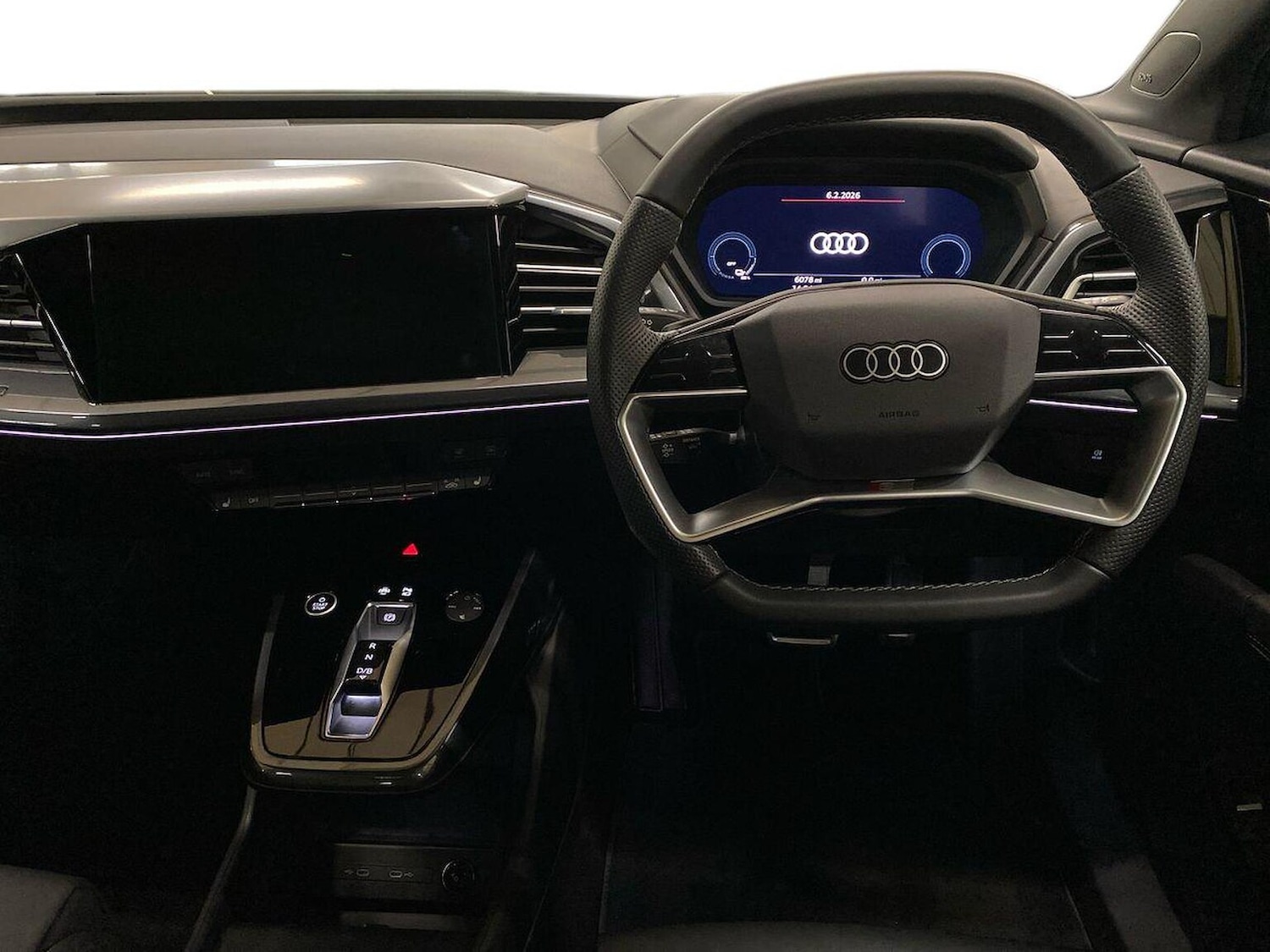 Used Audi Q4 e-tron 2025 for sale - 77962289: Photo 9