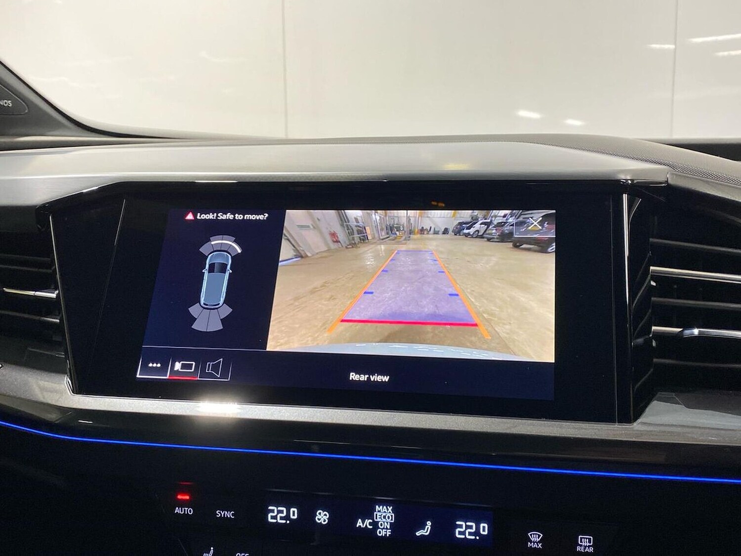 Used Audi Q4 e-tron 2022 for sale - 76906369: Photo 23