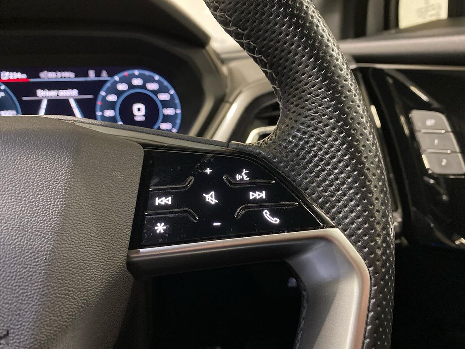 Used Audi Q4 e-tron 2022 for sale - 76906369: Photo 27