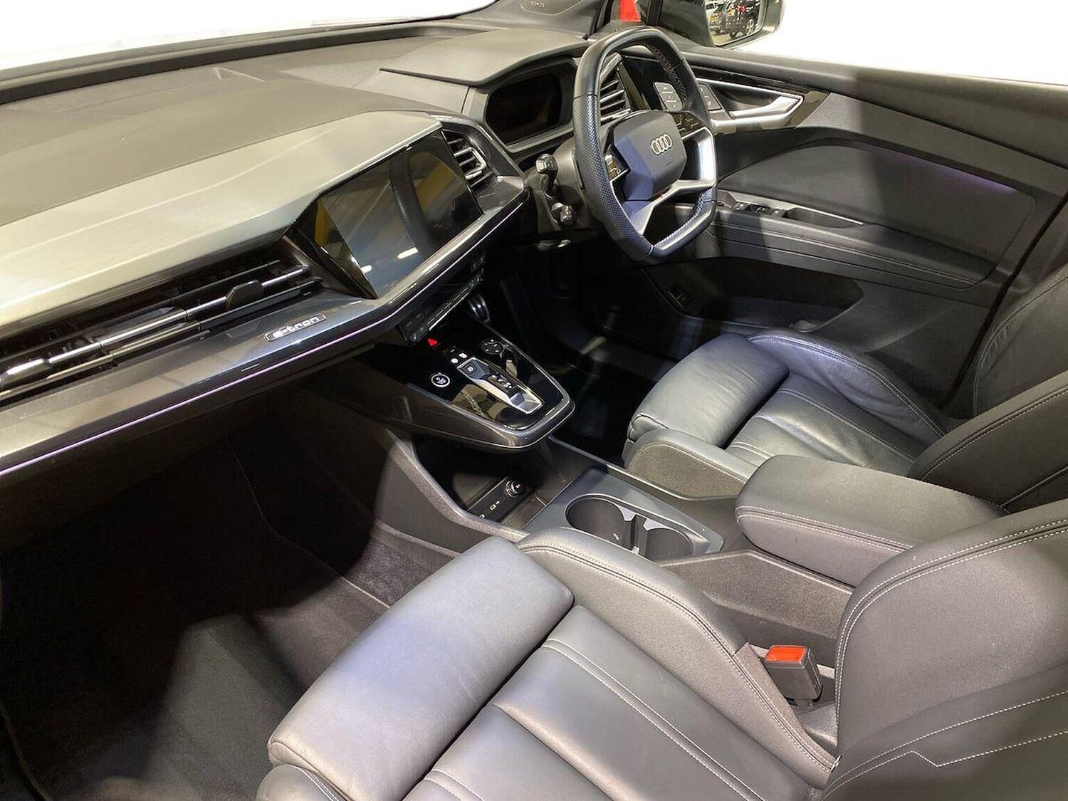 Used Audi Q4 e-tron 2022 for sale - 76906369: Photo 7