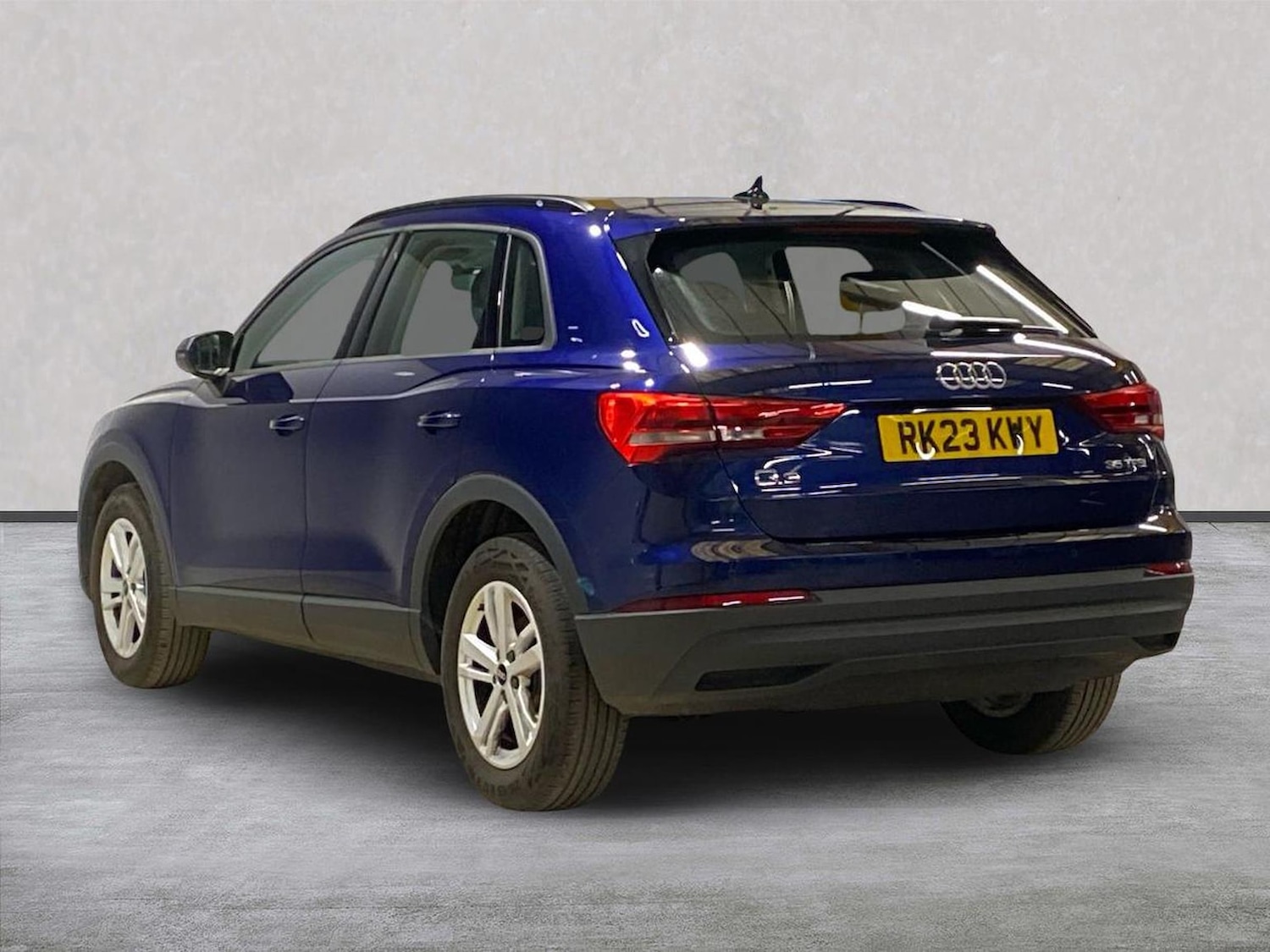 Used Audi Q3 2023 for sale - 78191332: Photo 2