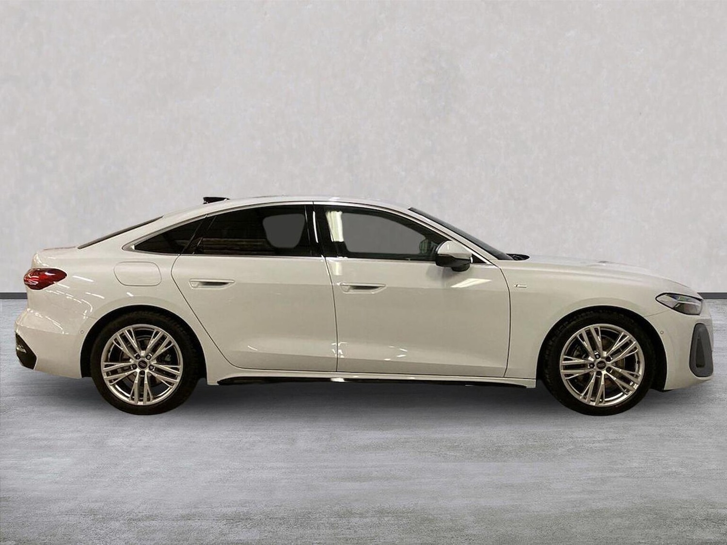 Used Audi A5 2025 for sale - 76719317: Photo 3