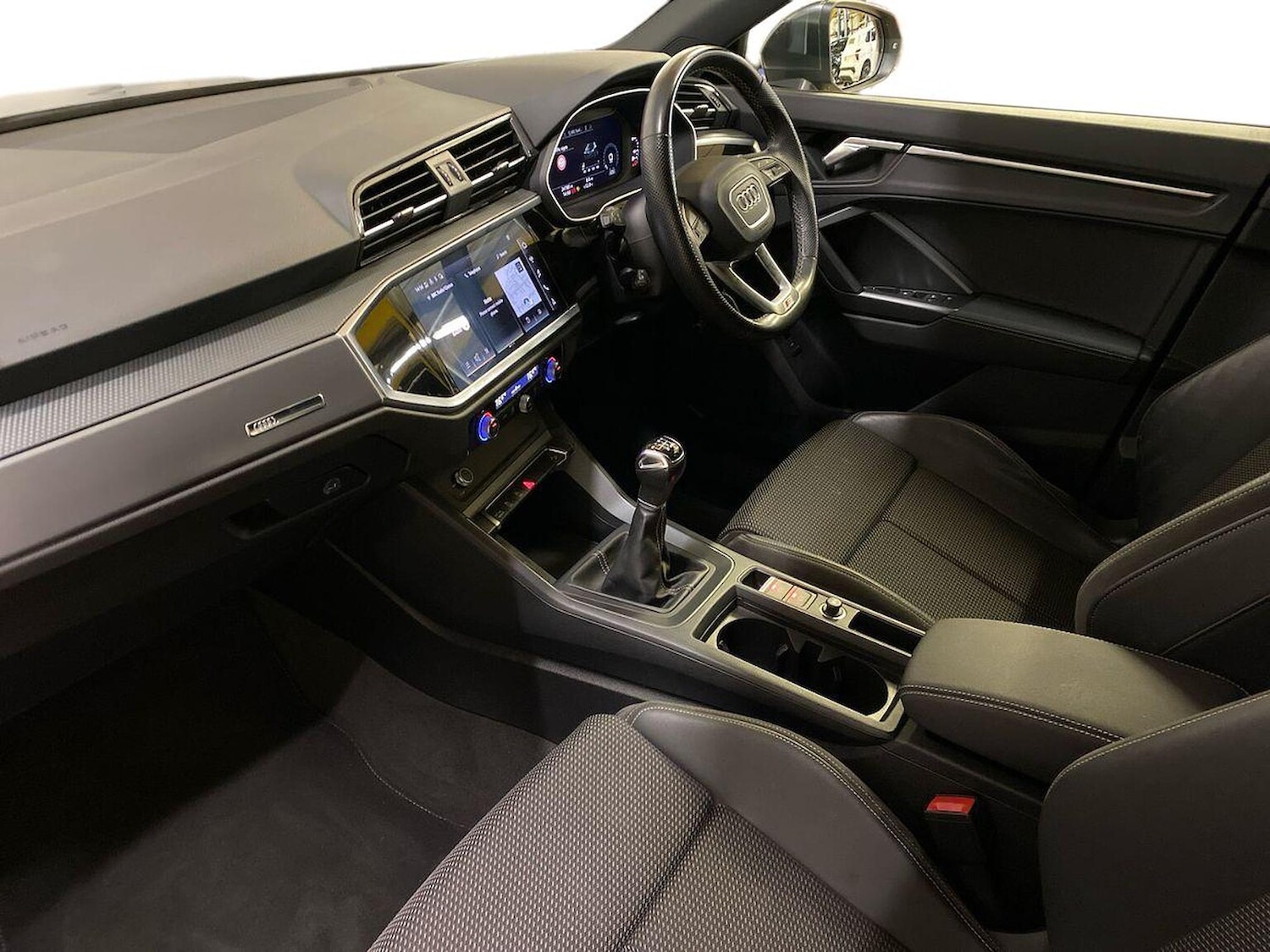 Used Audi Q3 2022 for sale - 76305455: Photo 7
