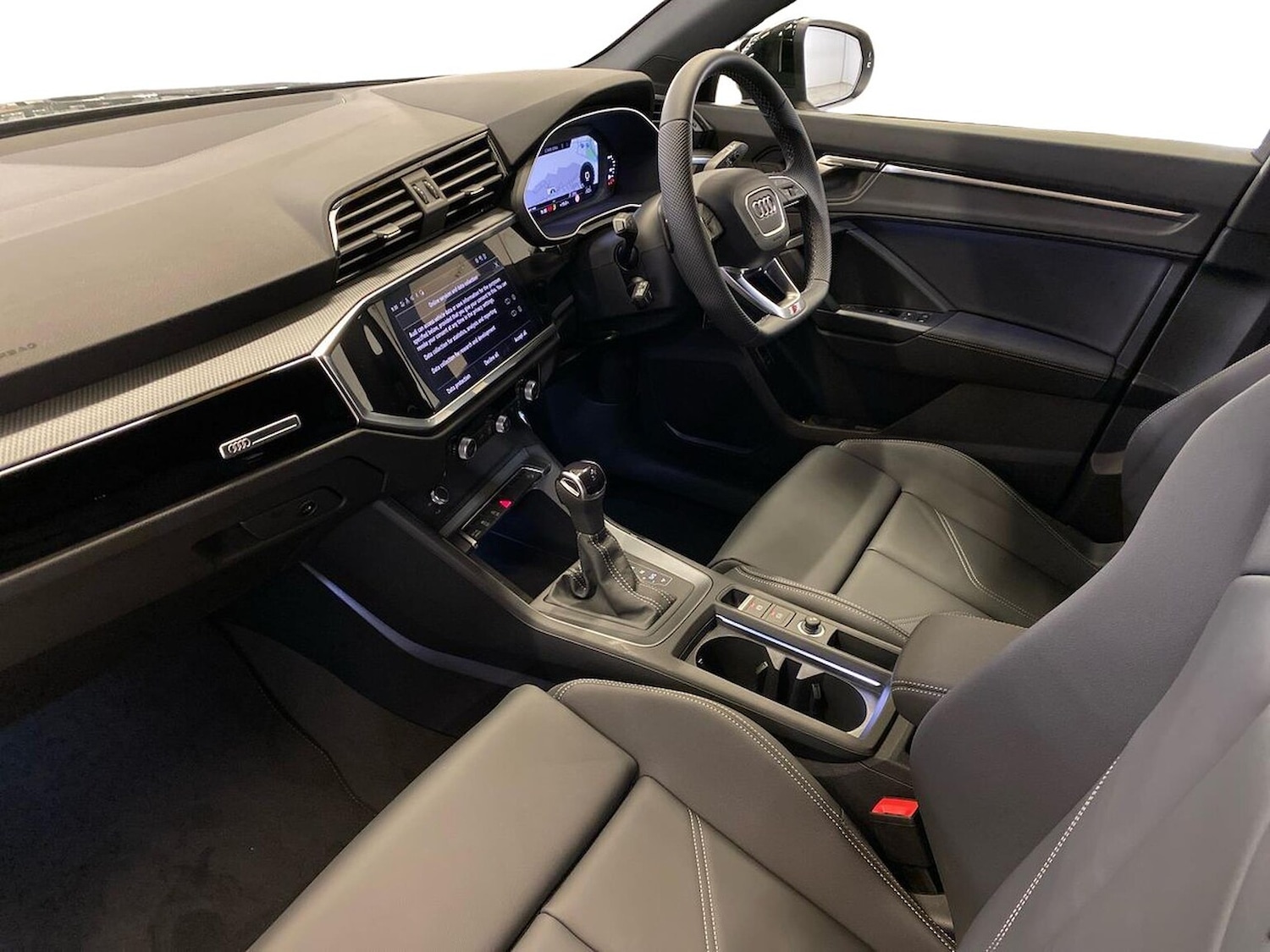 Used Audi Q3 2025 for sale - 76830696: Photo 7