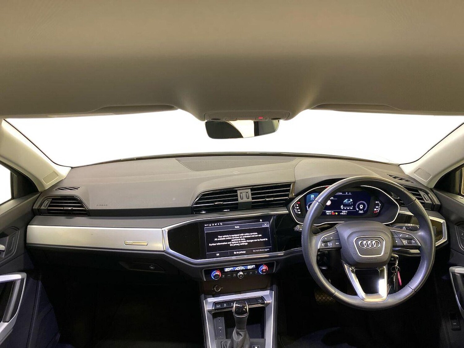 Used Audi Q3 2023 for sale - 77745137: Photo 10