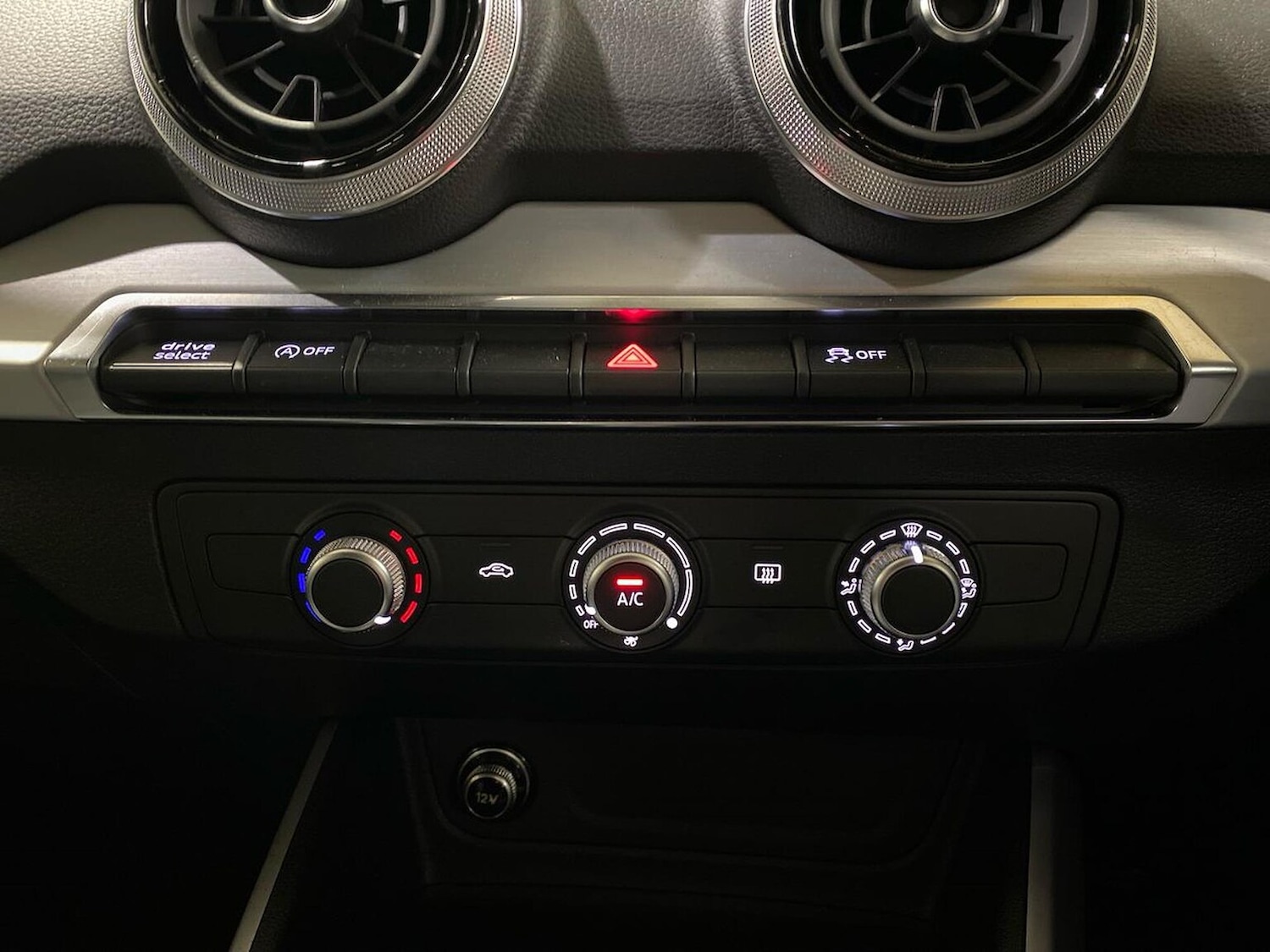 Used Audi Q2 2025 for sale - 77715412: Photo 12