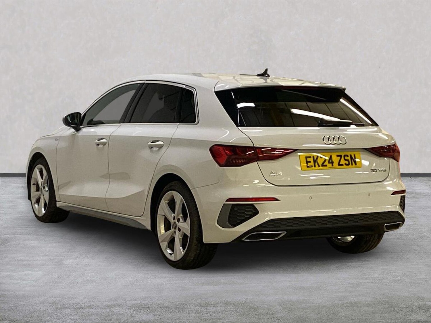 Used Audi A3 2024 for sale - 77745142: Photo 2