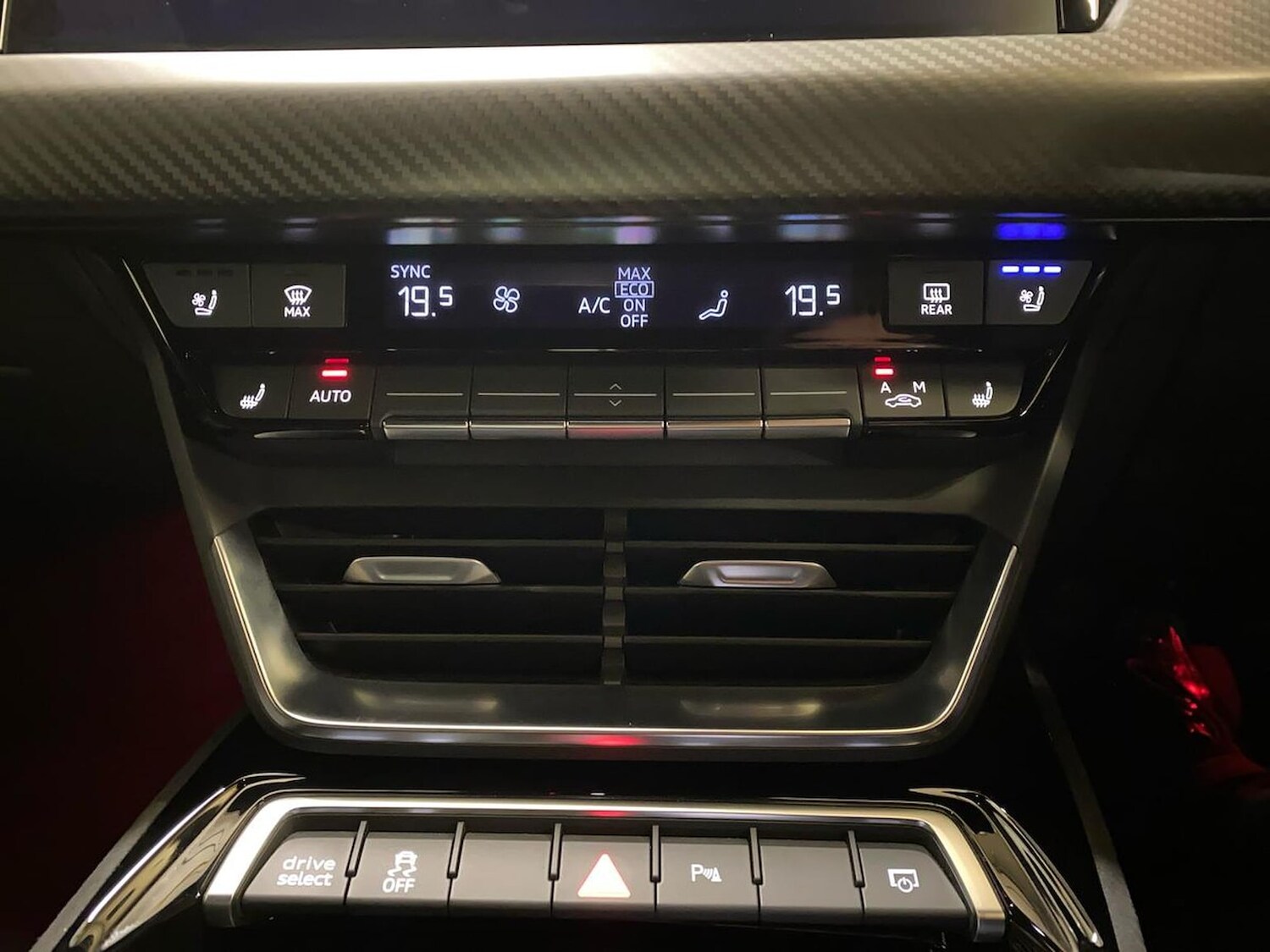 Used Audi RS e-tron GT 2023 for sale - 76392467: Photo 12