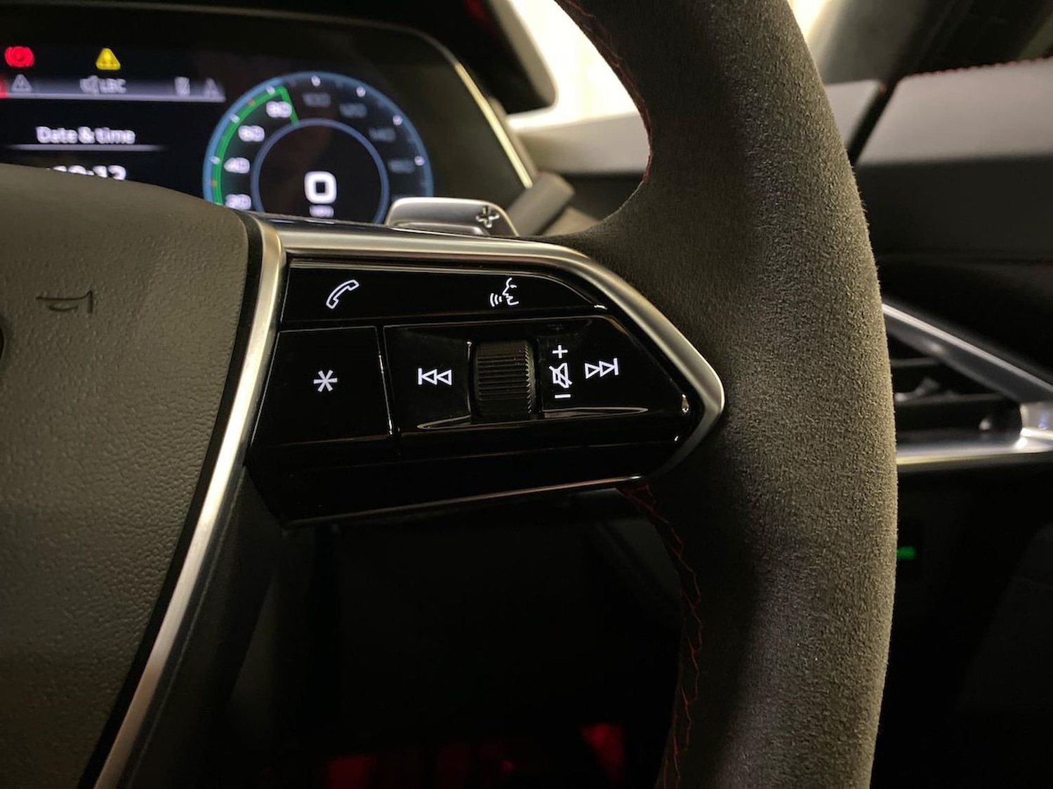 Used Audi RS e-tron GT 2023 for sale - 76392467: Photo 27