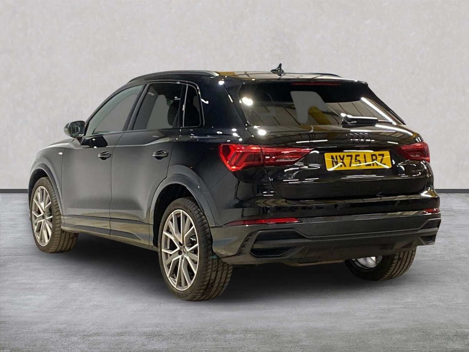 Used Audi Q3 2025 for sale - 78191612: Photo 2