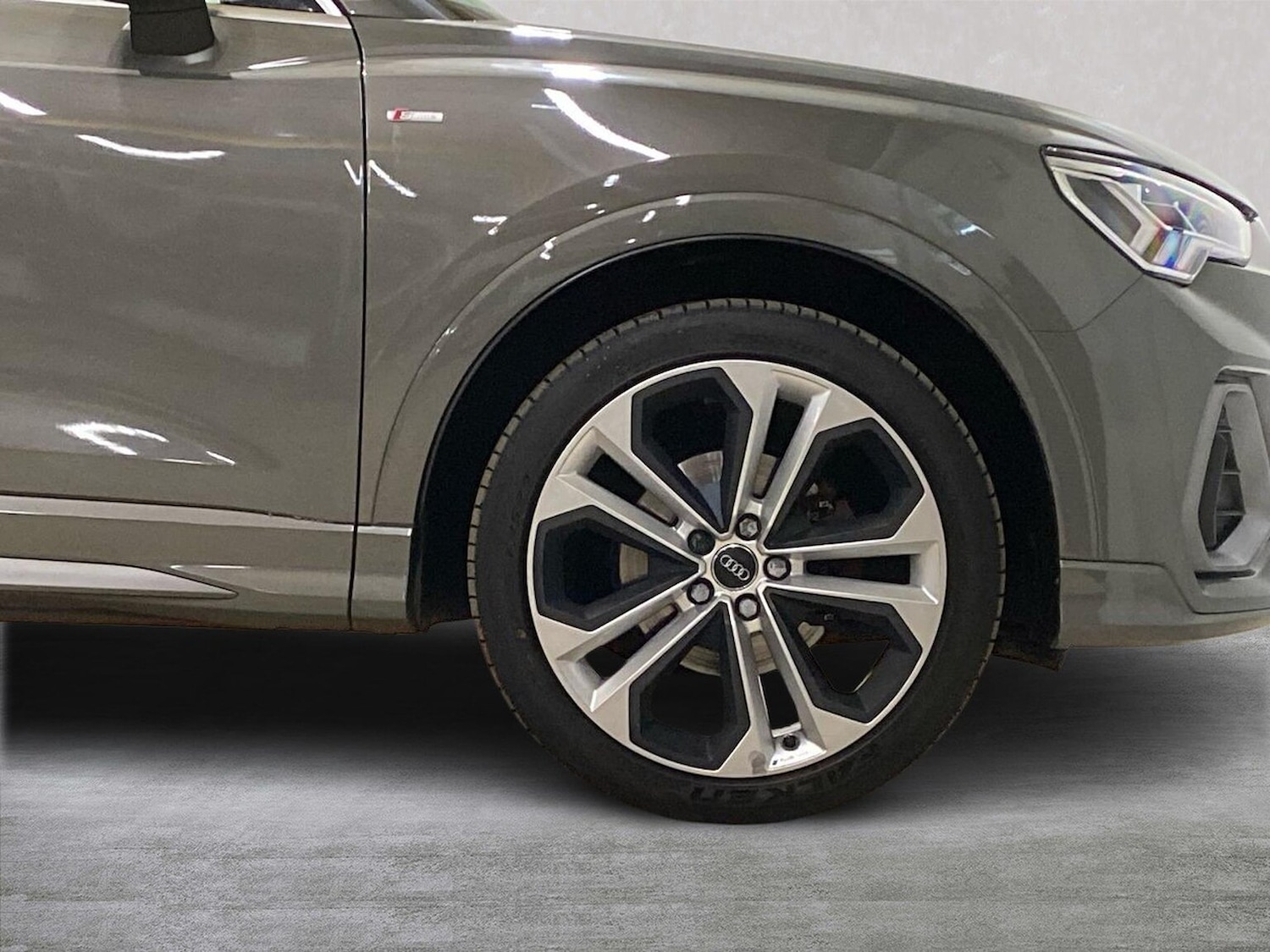 Used Audi Q3 2019 for sale - 78191491: Photo 8