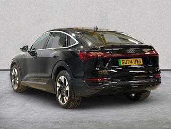Used Audi Q8 2024 for sale - 78332561: Photo