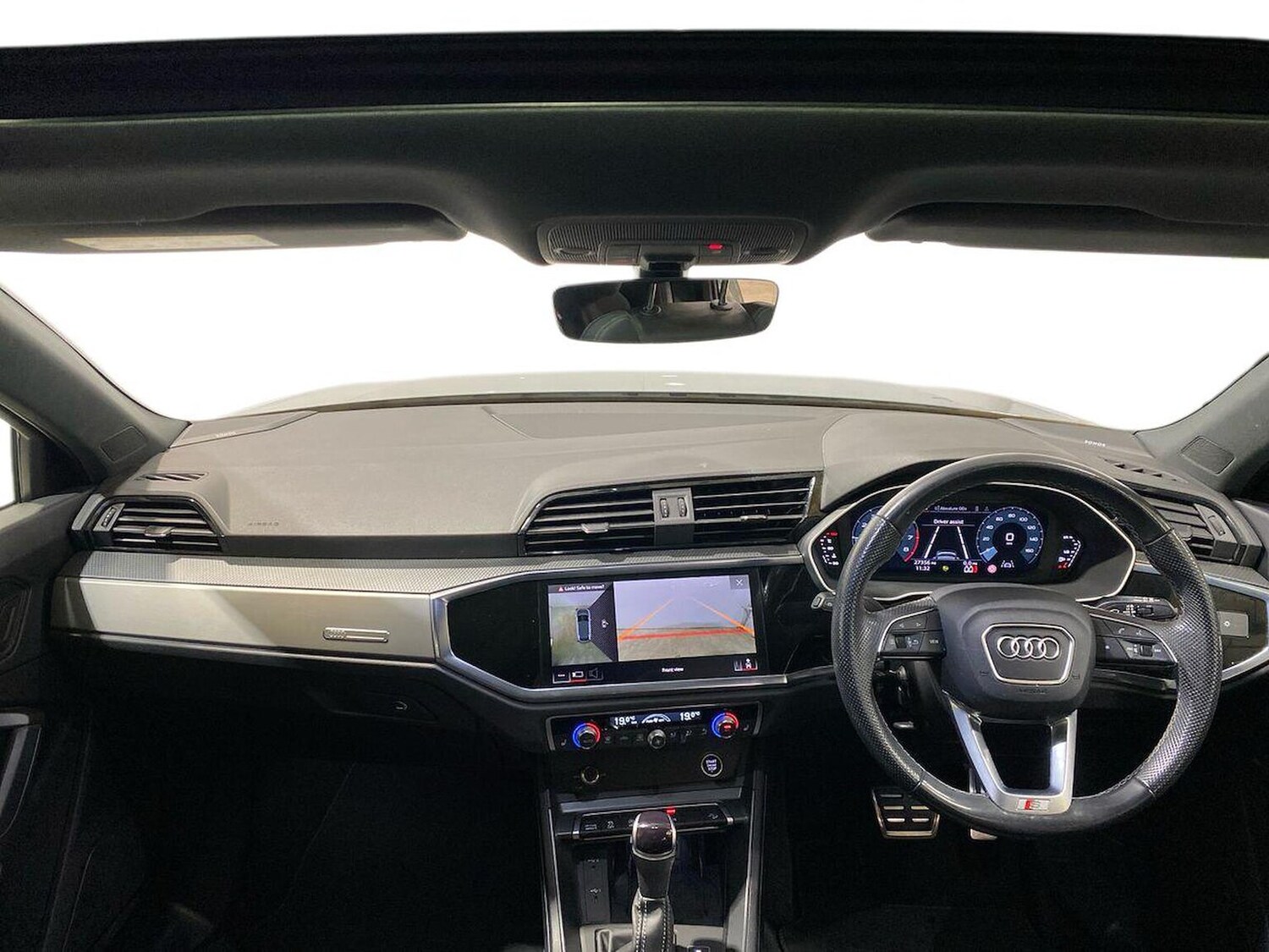 Used Audi Q3 2023 for sale - 78191599: Photo 10