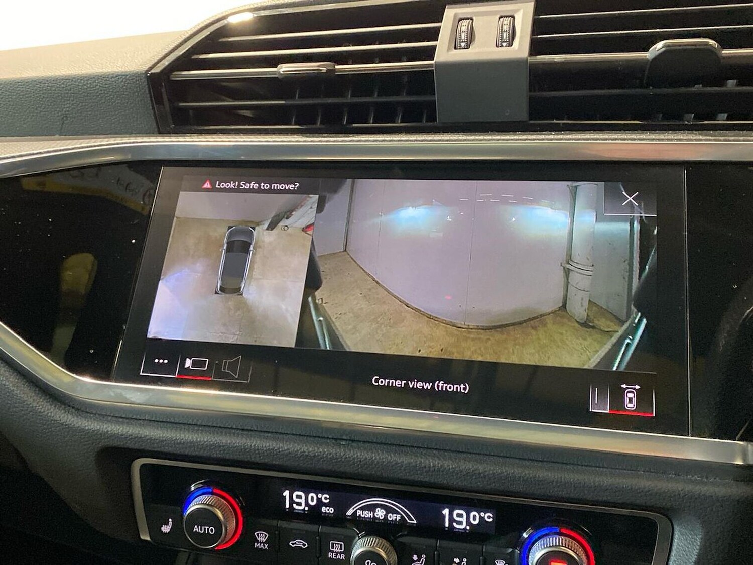 Used Audi Q3 2023 for sale - 78191599: Photo 25