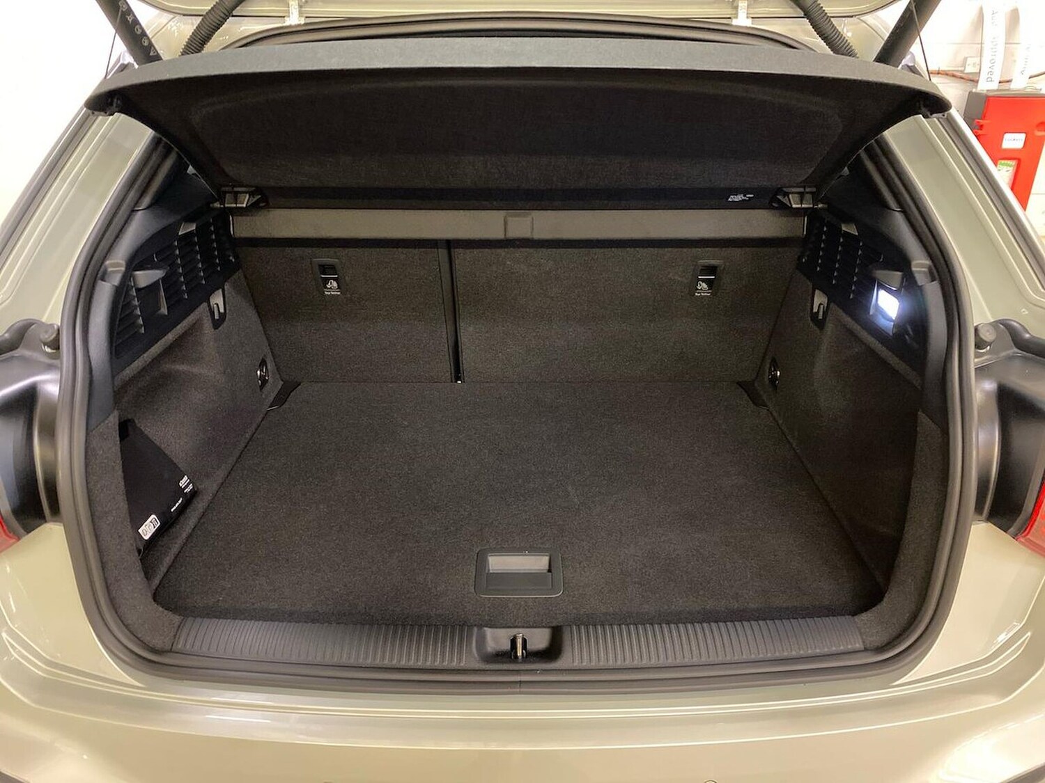 Used Audi Q2 2025 for sale - 76193212: Photo 17