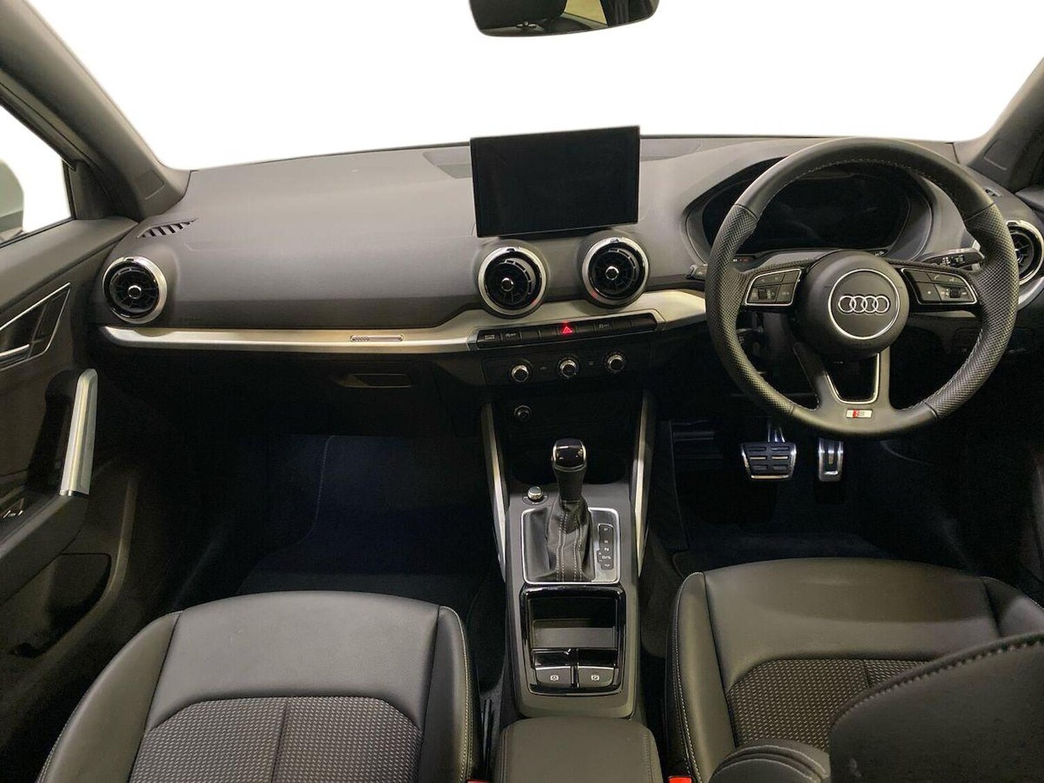 Used Audi Q2 2025 for sale - 76193212: Photo 8