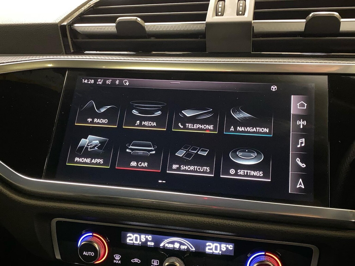 Used Audi Q3 2019 for sale - 76650191: Photo 11