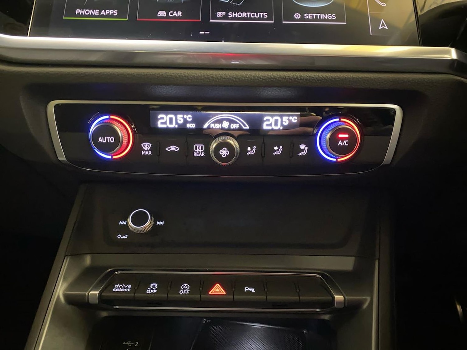 Used Audi Q3 2019 for sale - 76650191: Photo 12