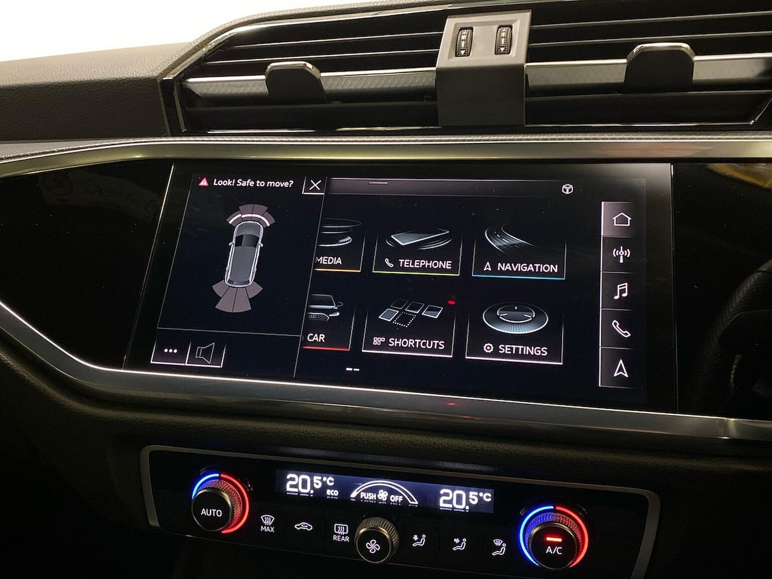 Used Audi Q3 2019 for sale - 76650191: Photo 23