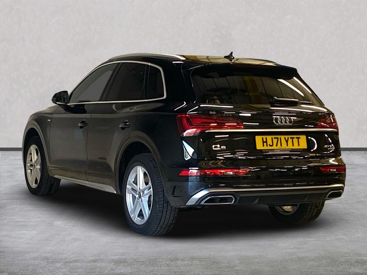 Used Audi Q5 2021 for sale - 76142936: Photo 2