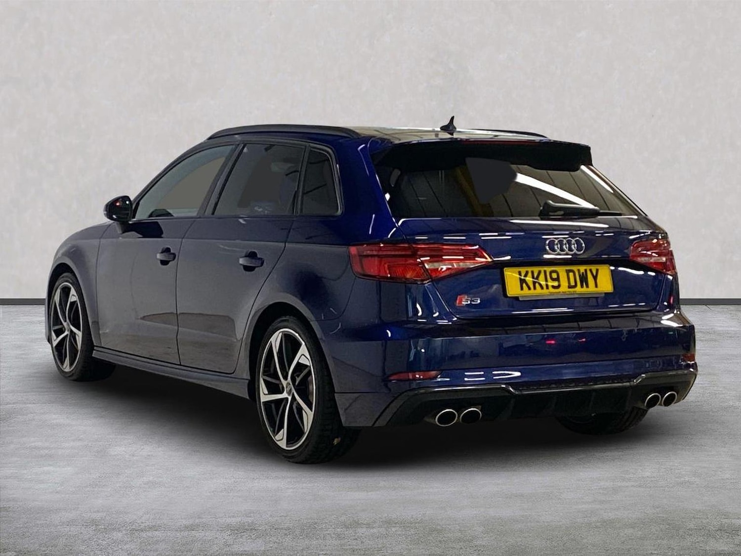 Used Audi A3 2019 for sale - 76093601: Photo 2
