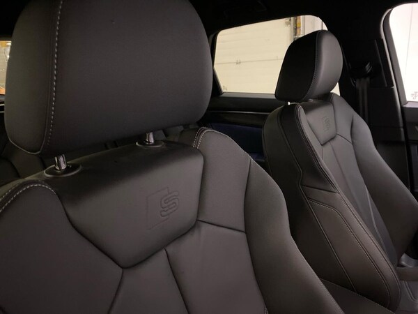 Used Audi Q3 2024 for sale - 75446516: Photo 14