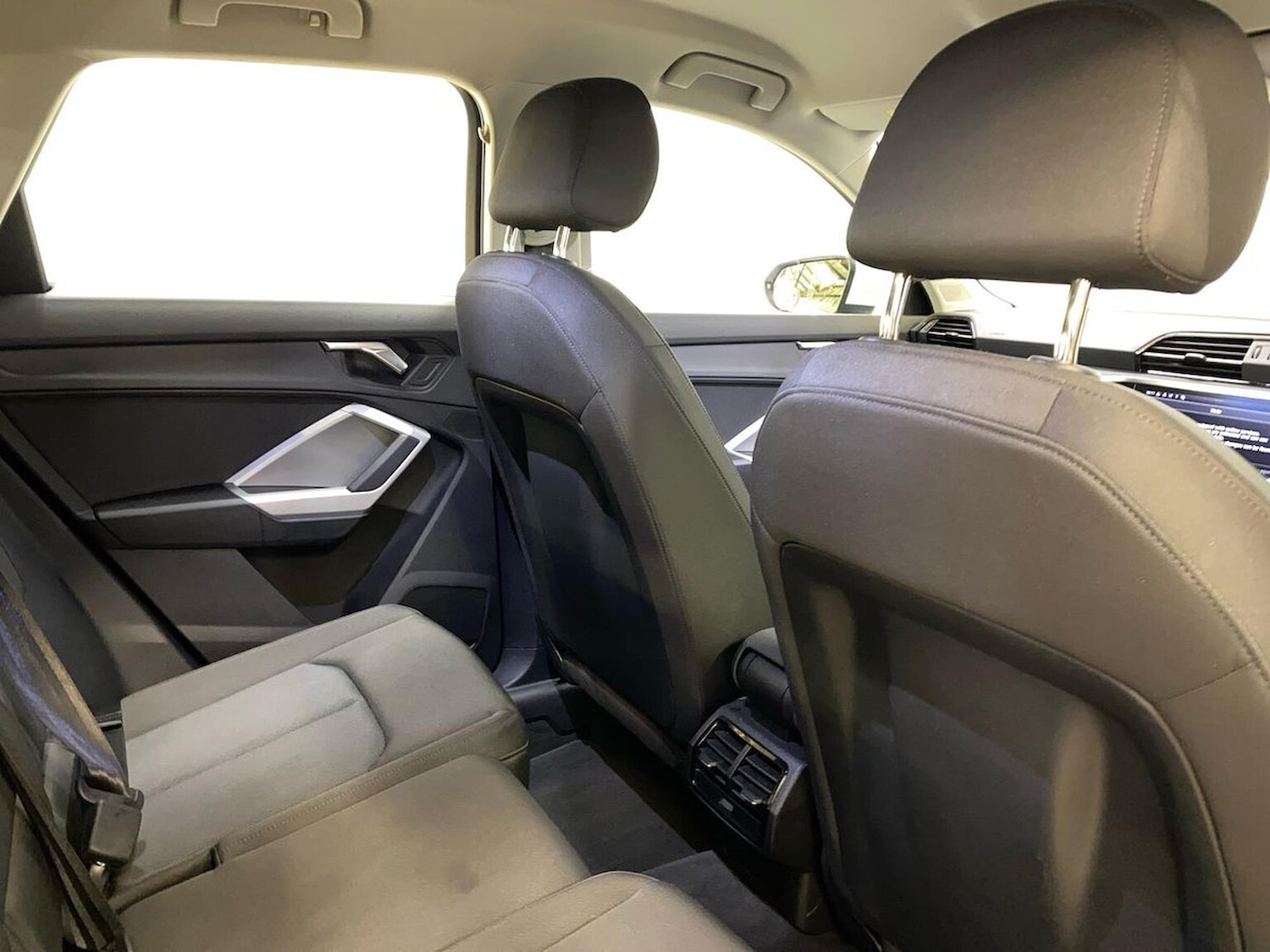 Used Audi Q3 2023 for sale - 76396865: Photo 16