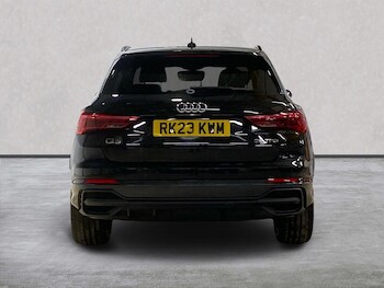 Used Audi Q3 2023 for sale - 76946998: Photo