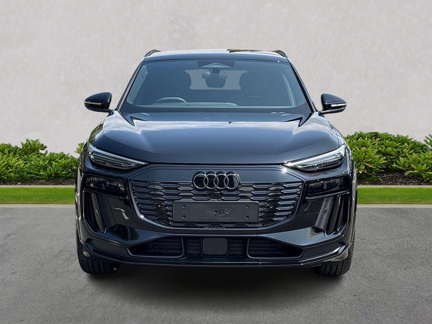 Used Audi Q6 e-tron 2025 for sale - 76770096: Photo 5