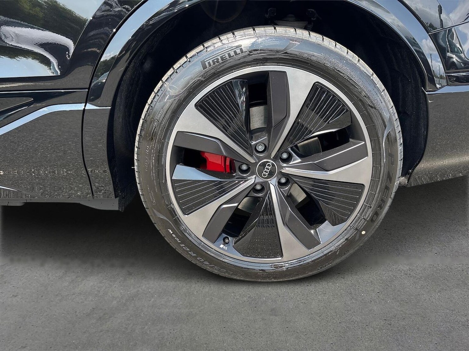 Used Audi Q6 e-tron 2025 for sale - 76770096: Photo 6